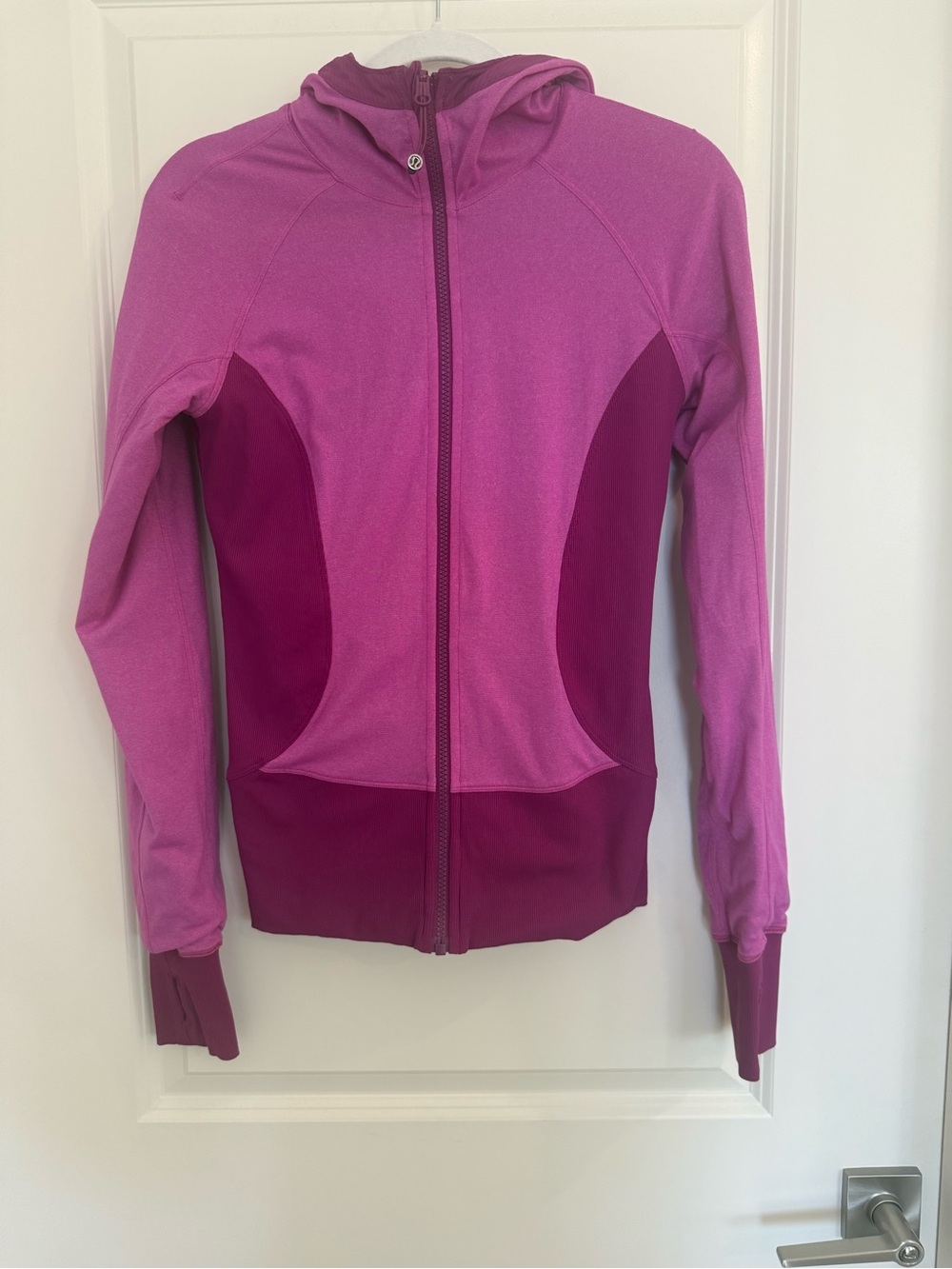 Lululemon In Flux Reversible Lightweight Hooded Zip-Front Jacket-Regal Plum - Picture 4 of 11